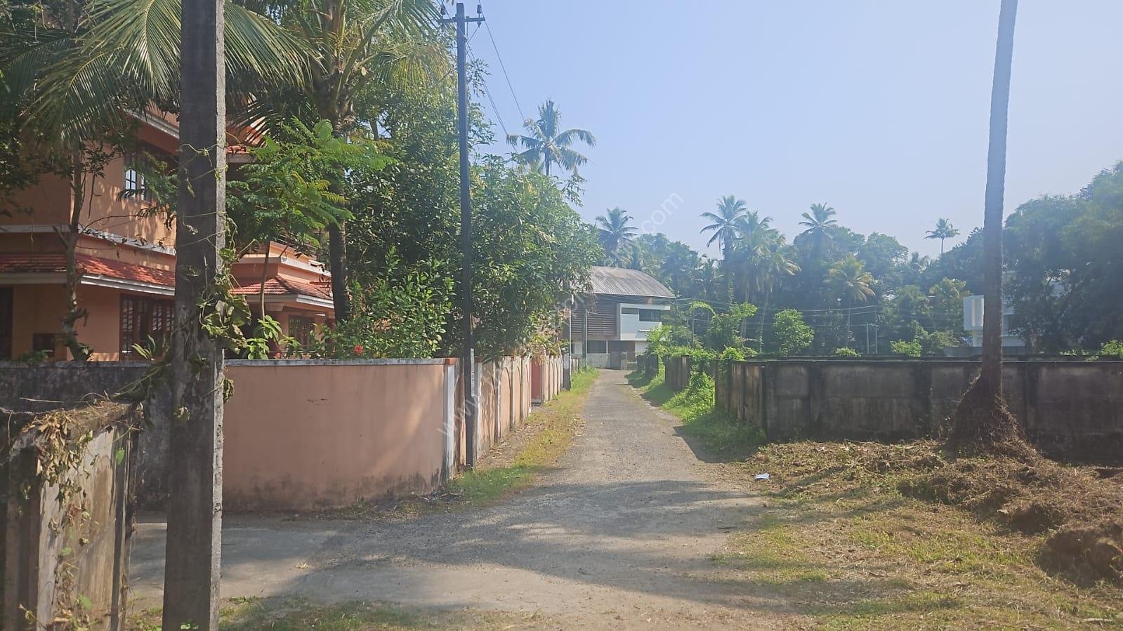 Residential Land for Sale in Kochi