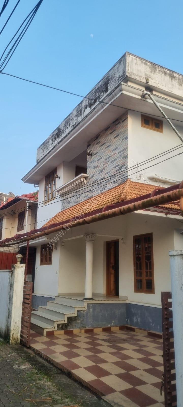 IMG-20251130-WA0096 House for sale in Thrippunithura