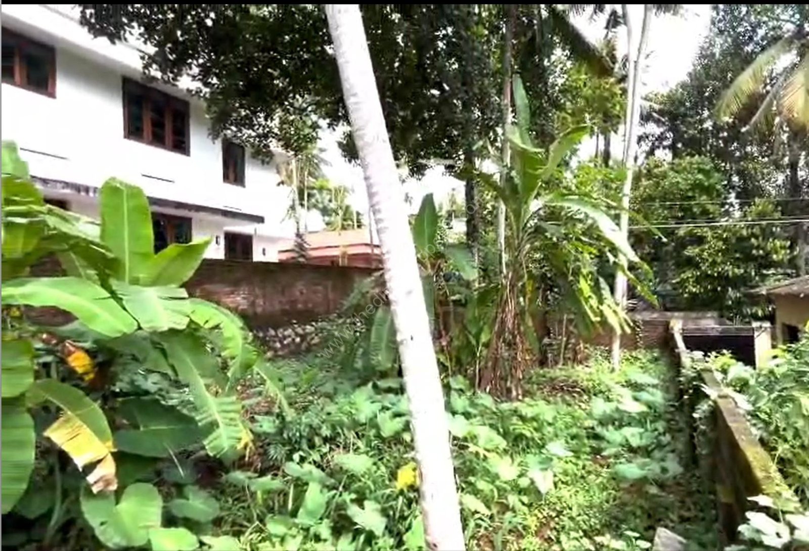 Vacant Area 4 Cent next to House Bldg inside plot