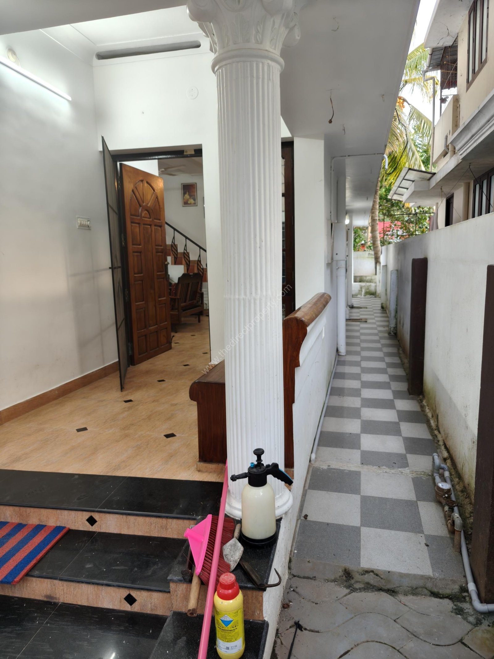 Fully furnished house near Chengalloor