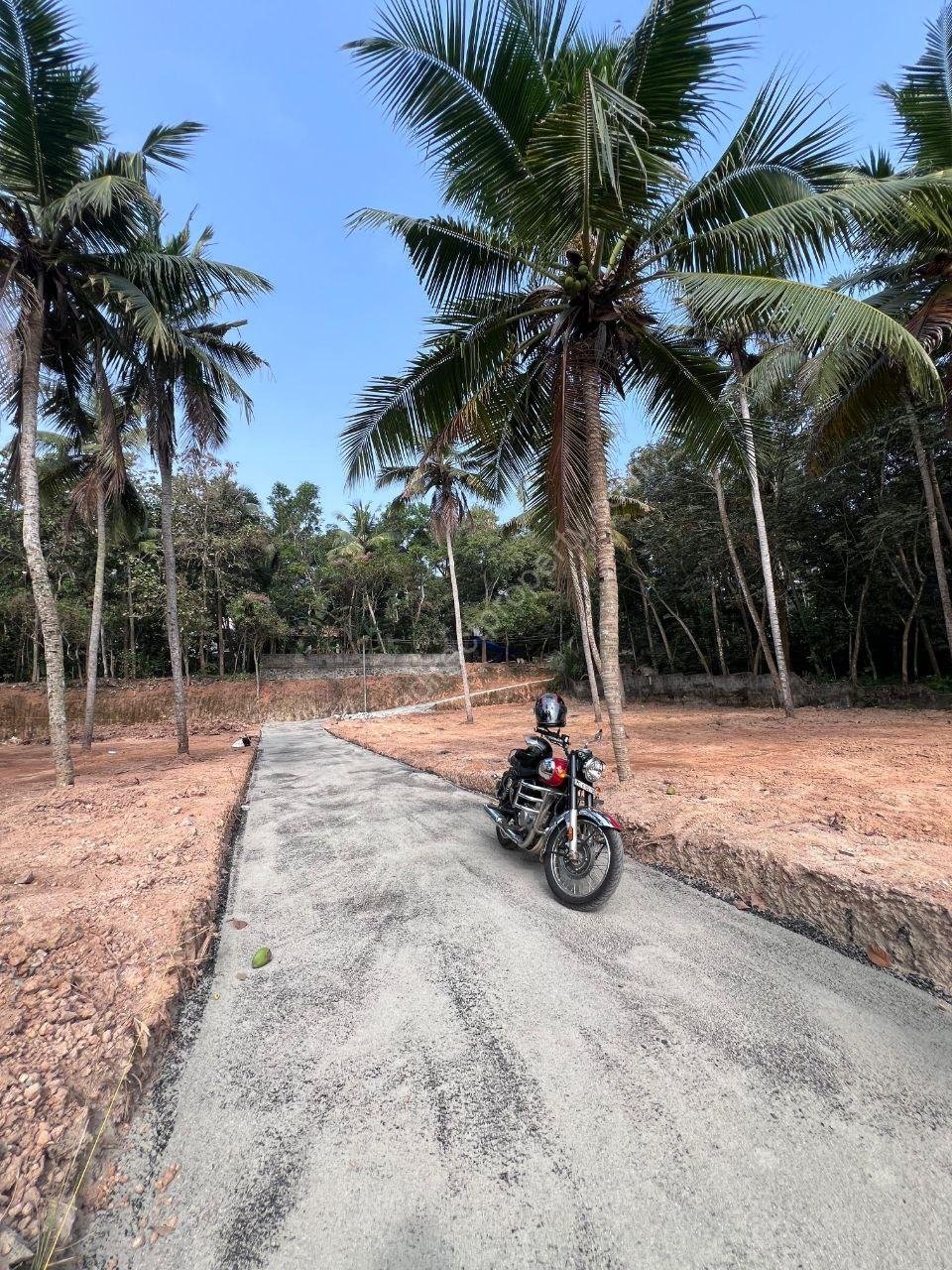 1540 plot for sale in Neyyatinkara