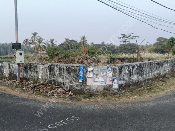 Land for sale in Avenue Road Thrissur