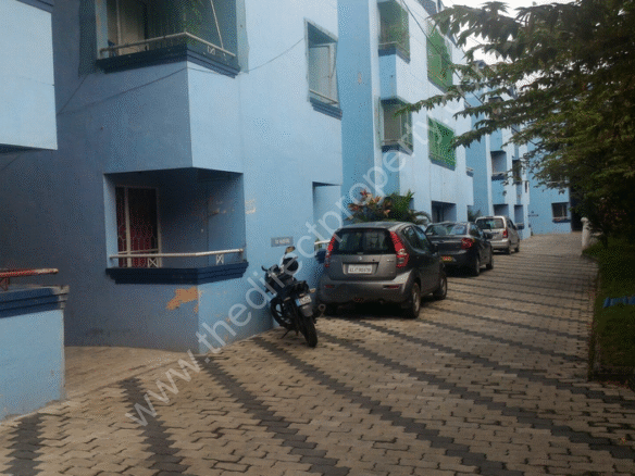 Flat for sale in Vazhakkala