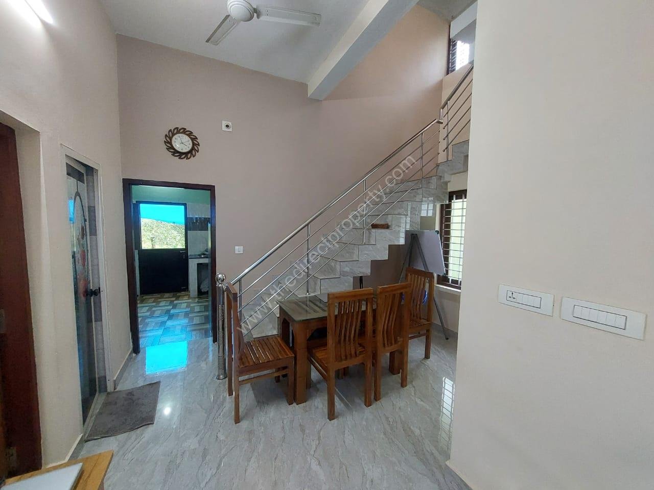 PHOTO-2025-09-03-18-10-35 6