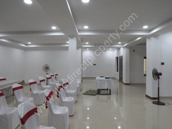 Commercial Building for Sale near Charummoodu