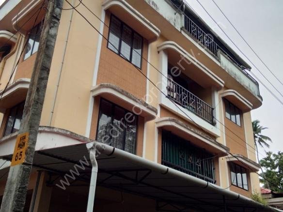 Mudupalam 1st Cross Road, Near Shakthan Market, Behind South Indian Bank, thampuran nagar, veliyannur, thrissur