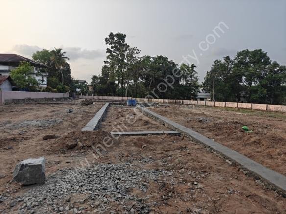 House plot for sale in Nedumbassery