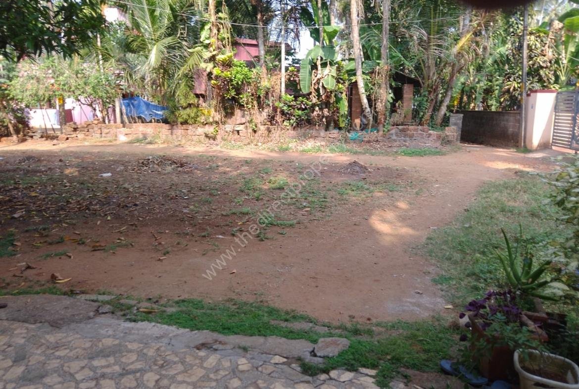 Property land for sale in Beypore