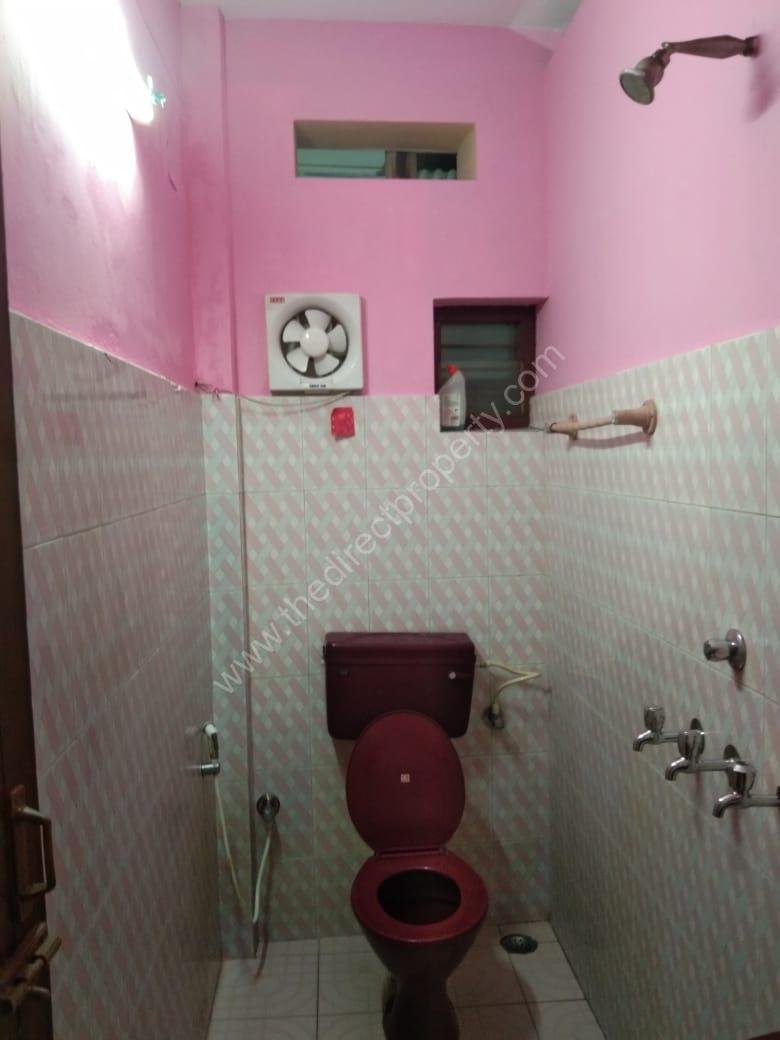 Bathroom cum toilet 2 Agaraharam house for sale in First Puthen street Trivandrum
