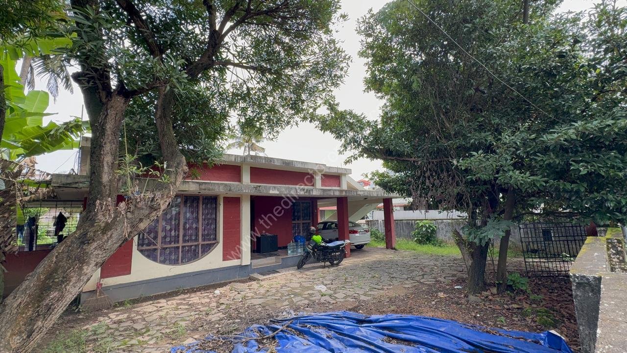 WhatsApp Image 2026-05-12 at 8.56.01 AM (2) House for sale in Kaloor, Ernakulam