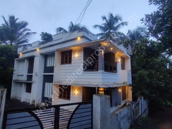House for sale in Kecheri Aloor