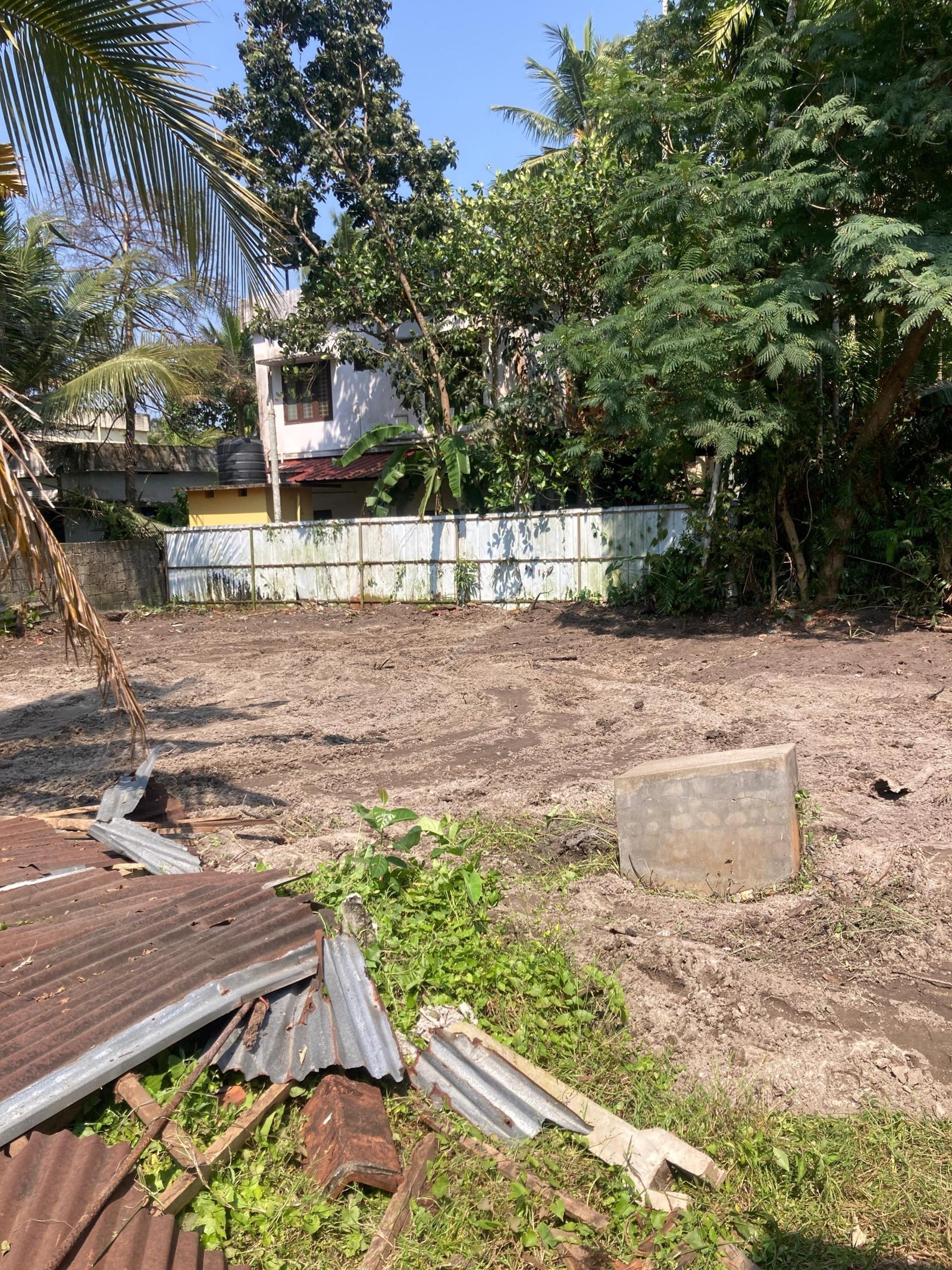 Land for Sale in Pazhaveedu Alappuzha