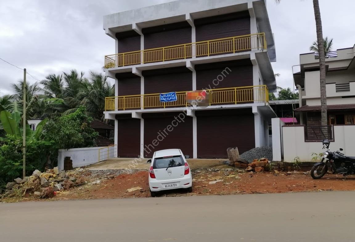 Premium 4000 Sq. Ft for Rent, Sale at Eliyapatta Junction, Cherpulassery