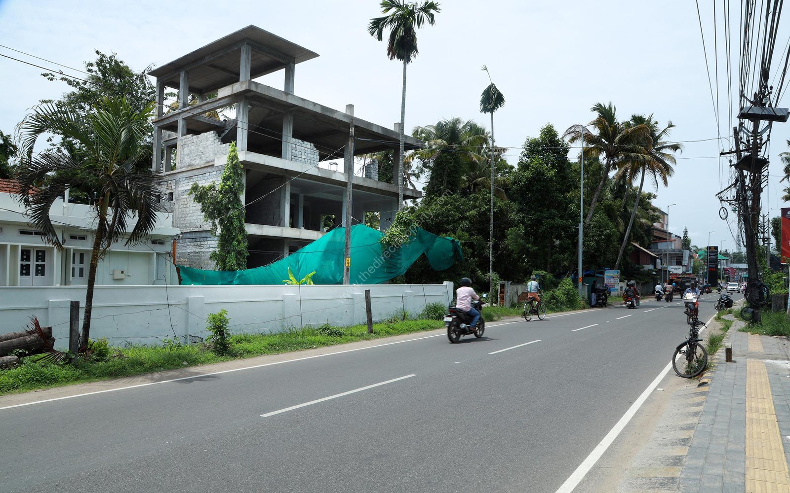 GEO_1131 Commercial Building for Rent in Cherai, Ernakulam