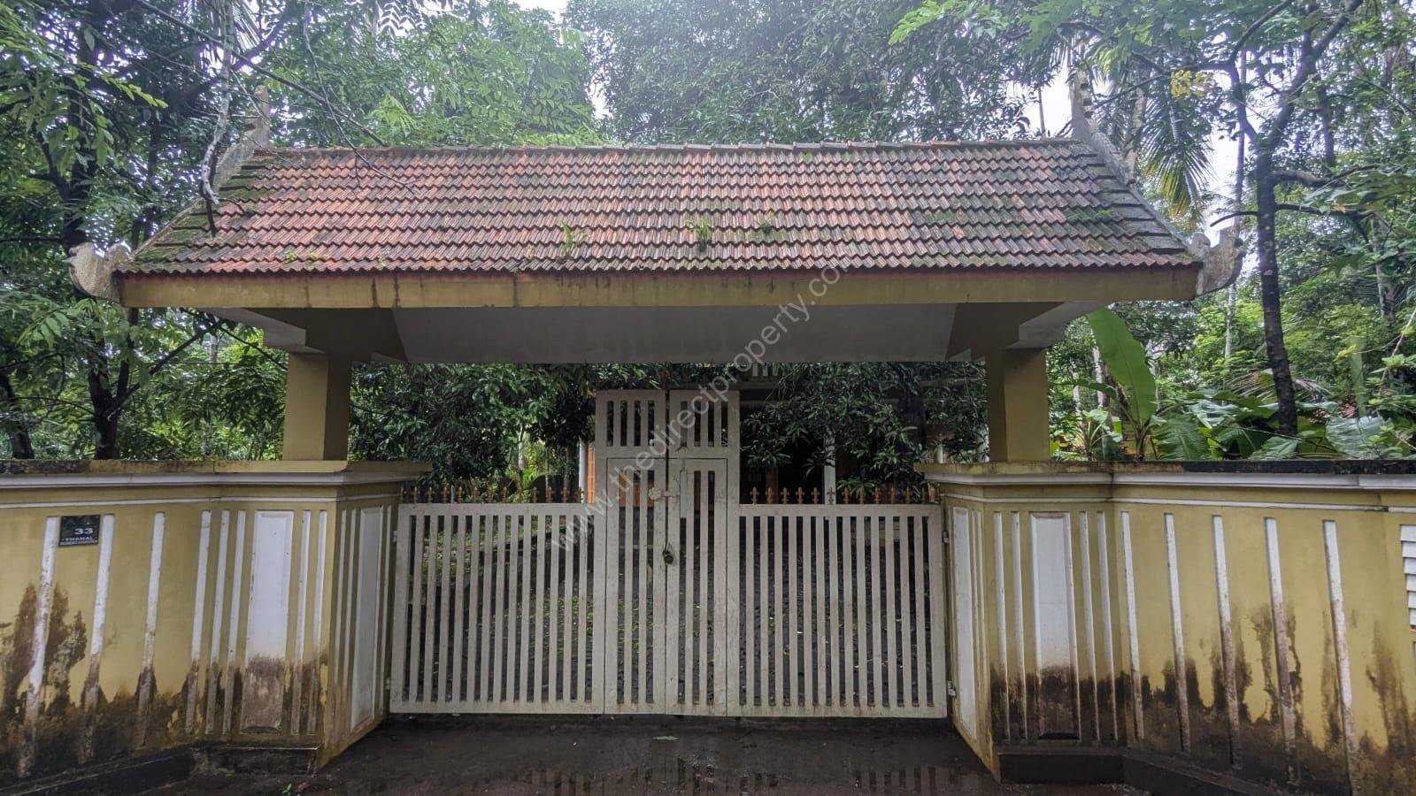 Villa for sale in Kodungallur, Thrissur