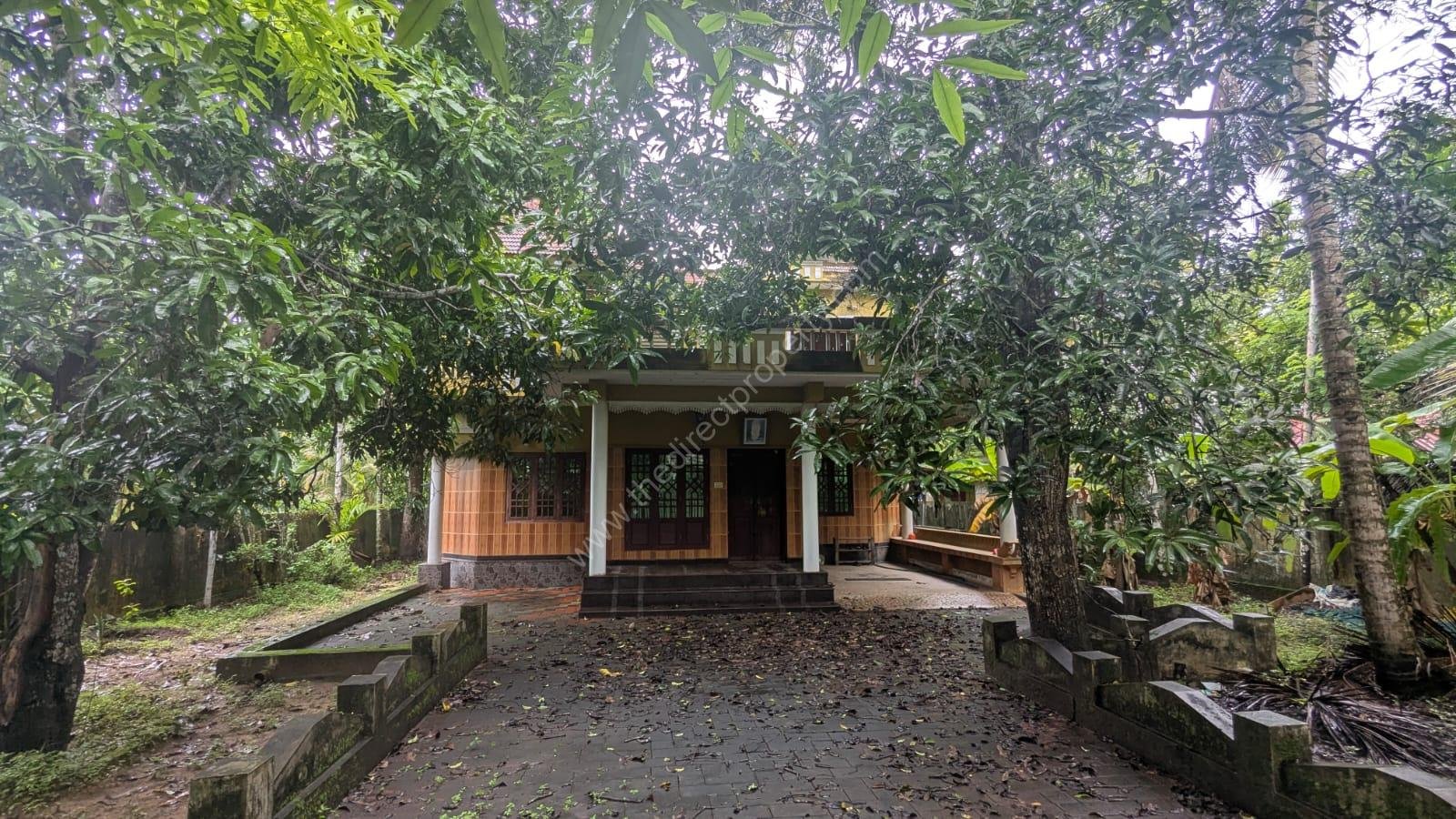 Image3 Villa for sale in Kodungallur, Thrissur