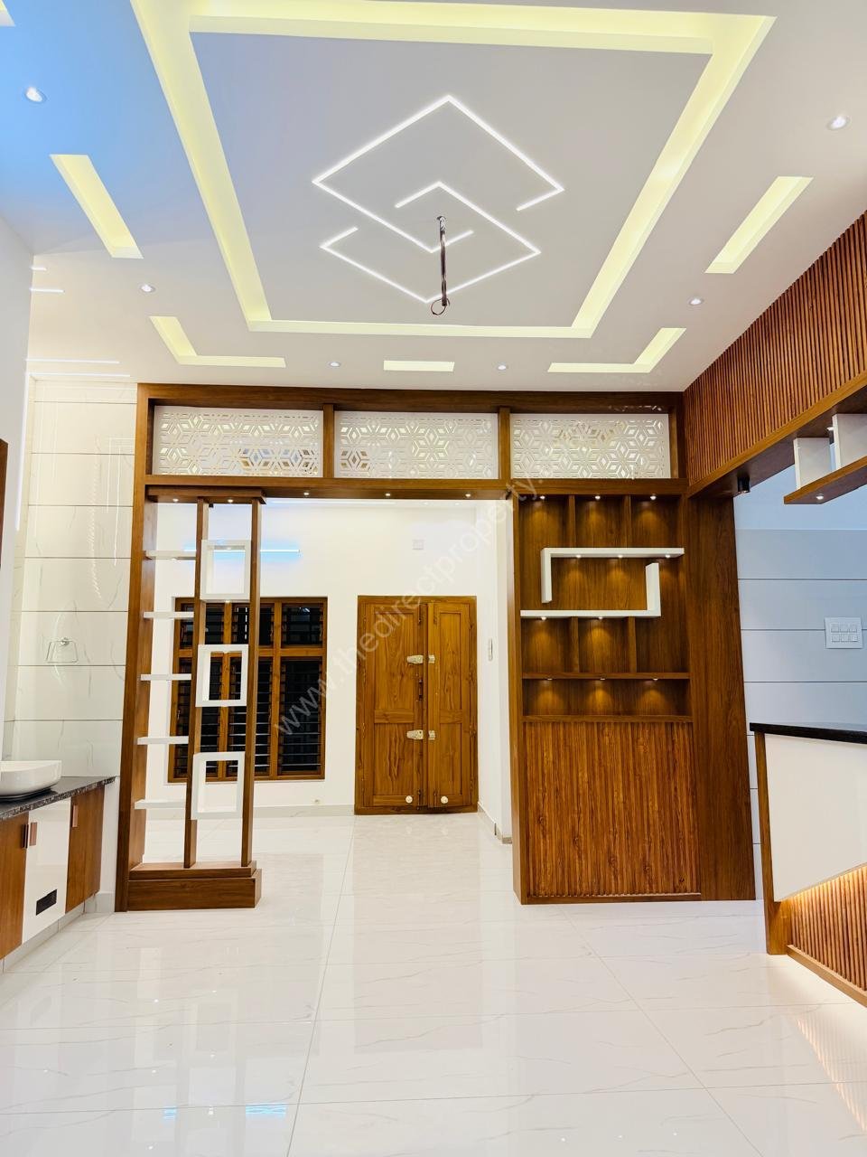 Elegant 4 BHK newly built House for Sale in Mannuthy