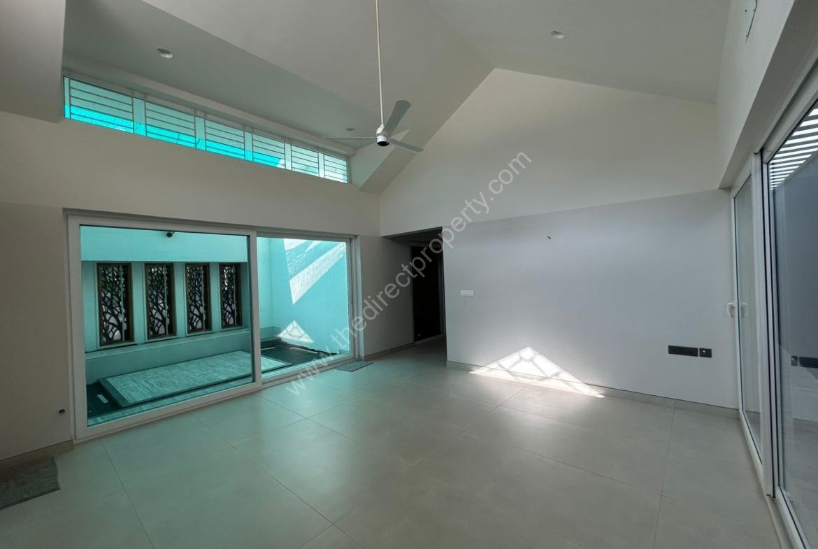 Modern House For sale in Murukkumpuzha