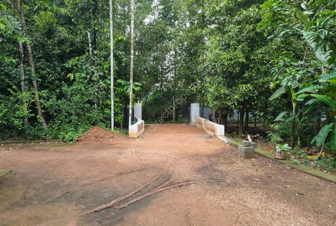 1 Acre land with 3bhk house for sale