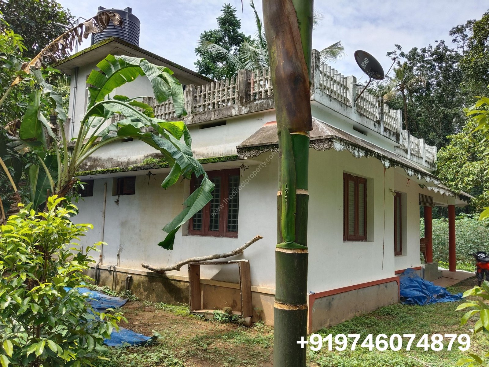 1000152630 Land with 3 bhk house for sale in Ramamangalam