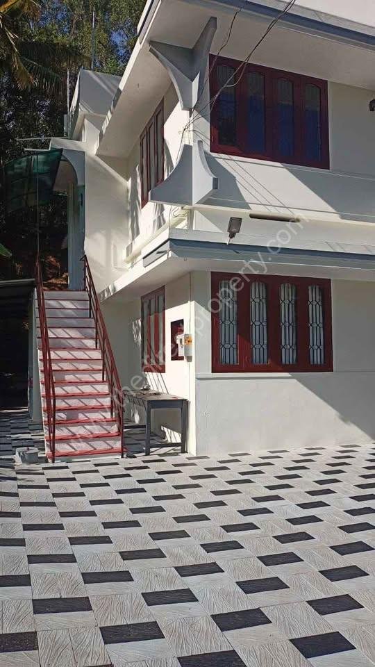 490268988_9414457721941984_6934518701325245594_n 1st floor house rent in Mannanthala