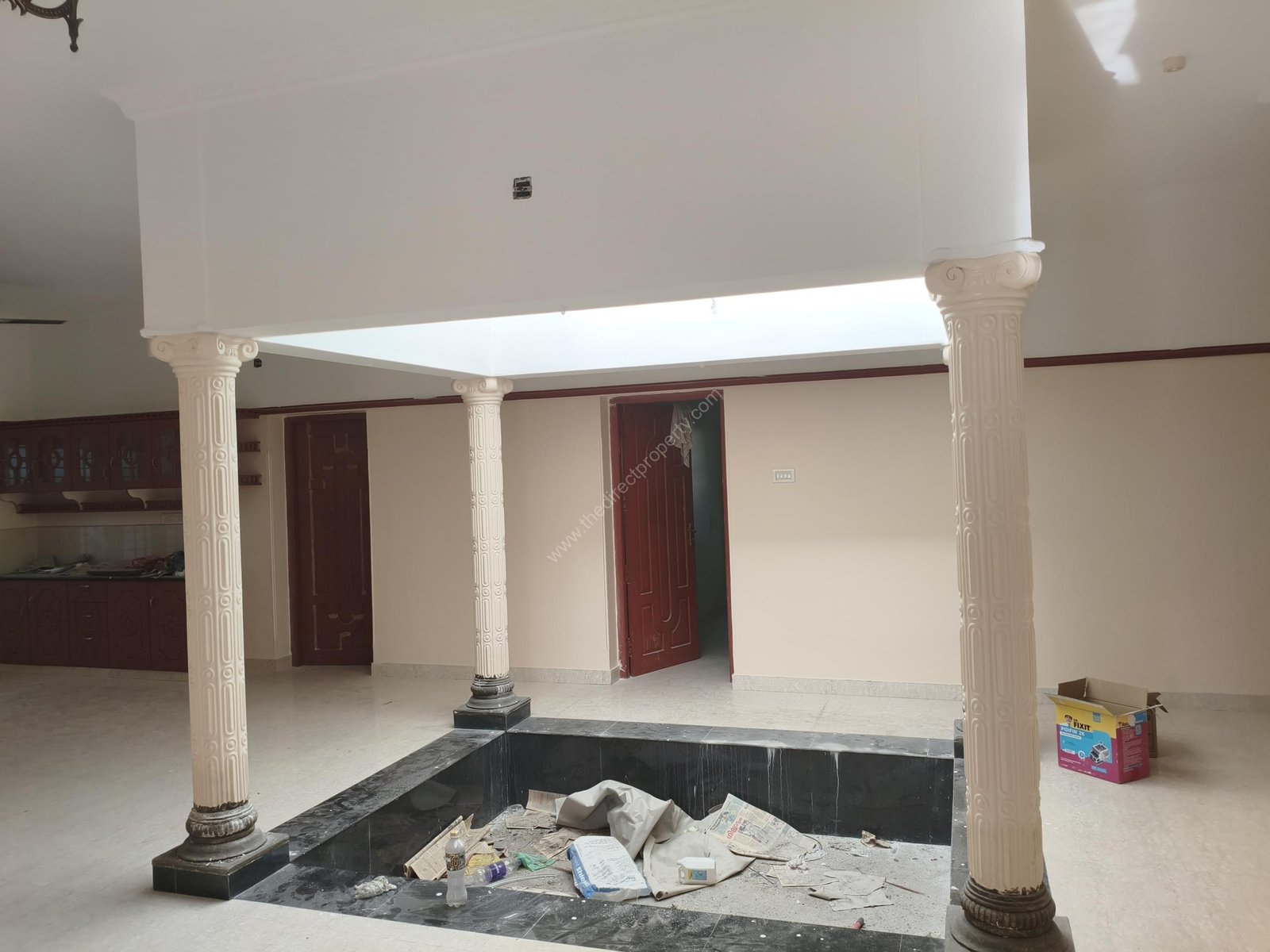 House for sale in Vallakadavu