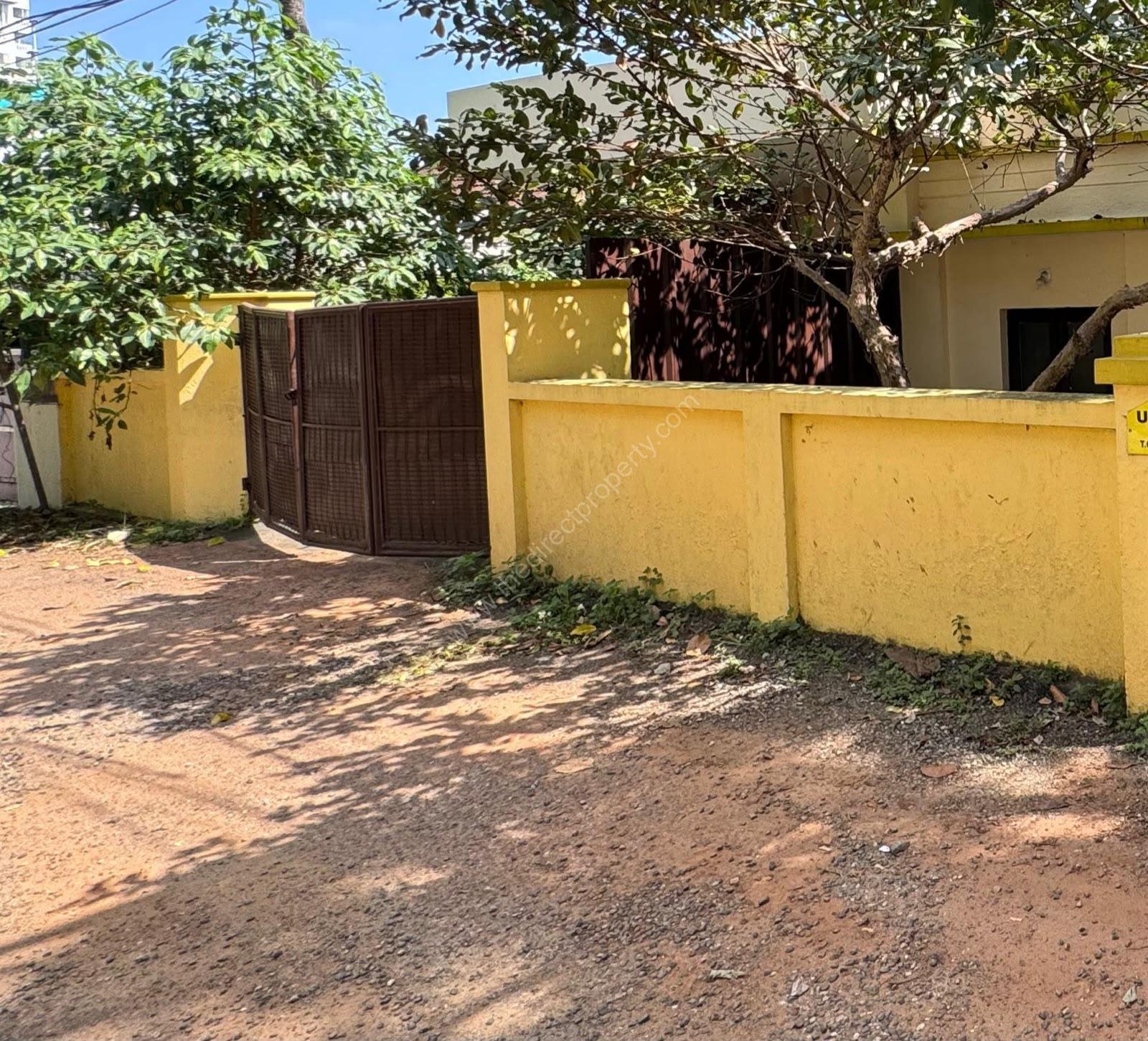 Land for sale in Vellyambalam