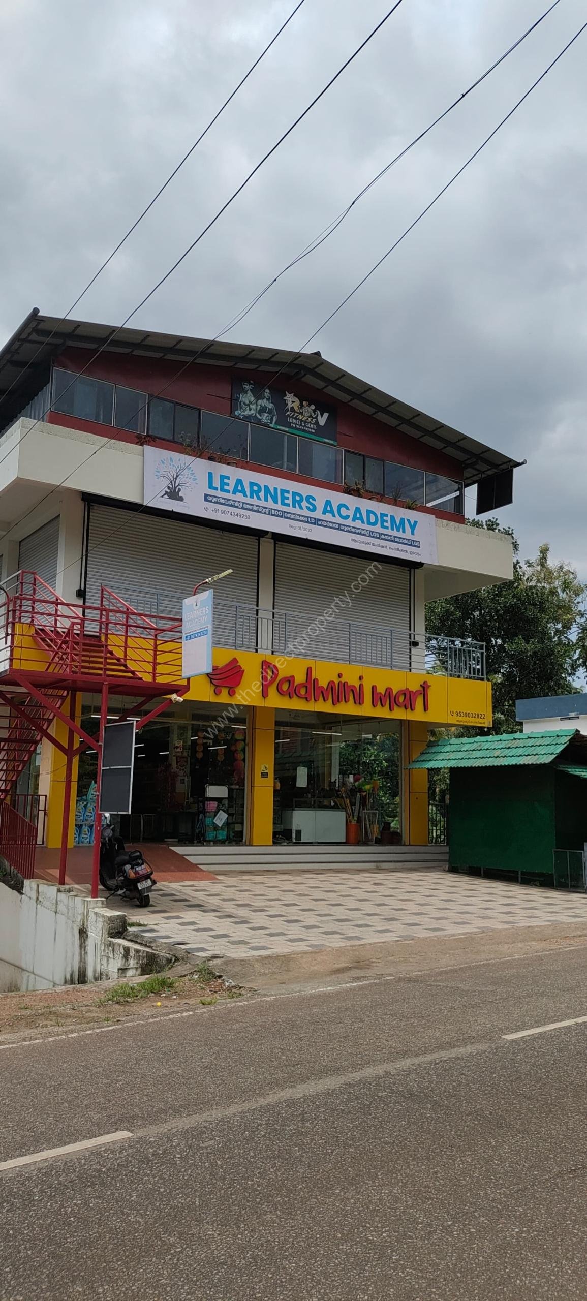 WhatsApp Image 2026-07-24 at 12.21.46 AM Commercial Building For Sale In Kollam Kottarakkara