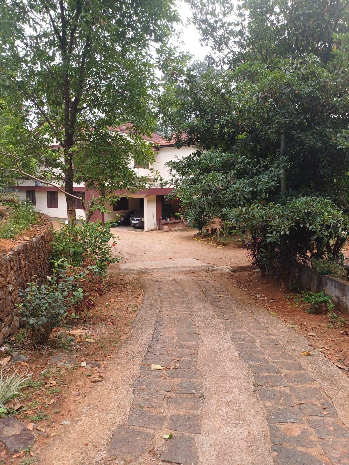 WhatsApp Image 2026-07-28 at 5.26.56 PM House and Land for Sale in Nellad