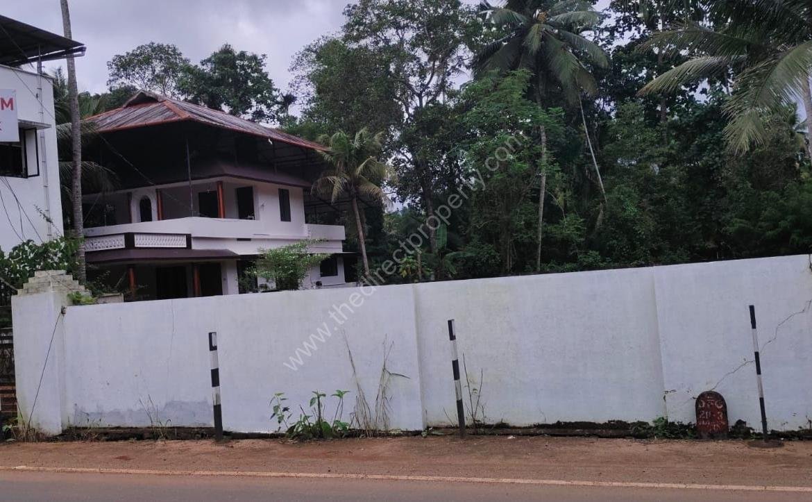 17 Cent Plot for sale in Vaikom town