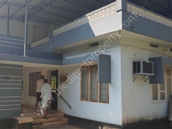 Land with house in Kannur
