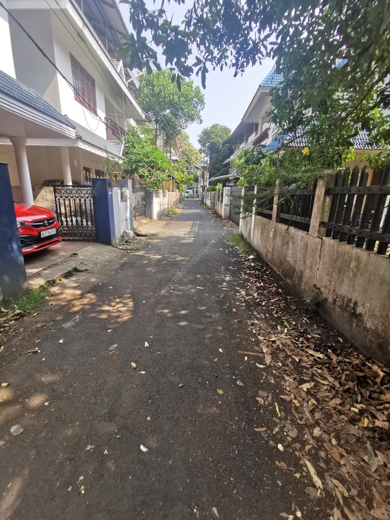 IMG_20250402_150935 Double story house with big area in Edappally Junction
