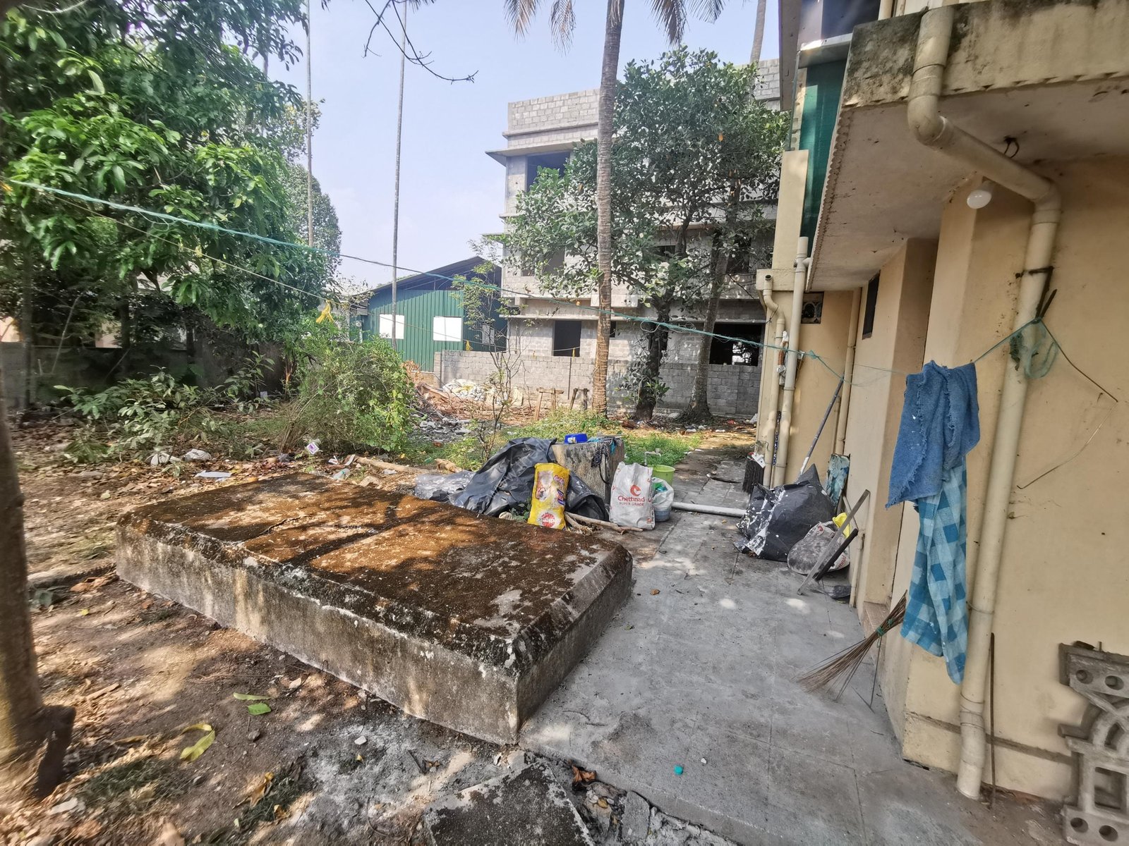 IMG_20250402_151008 Double story house with big area in Edappally Junction