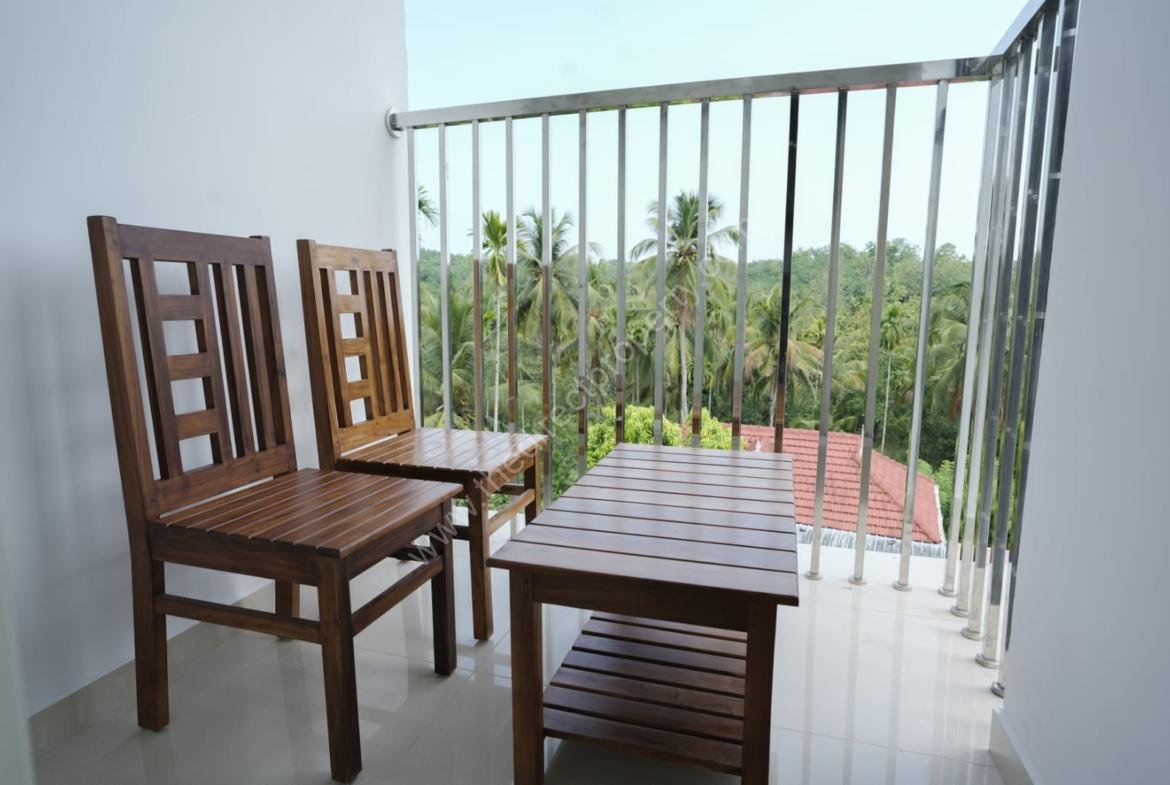 Residency in Vadakkencherry