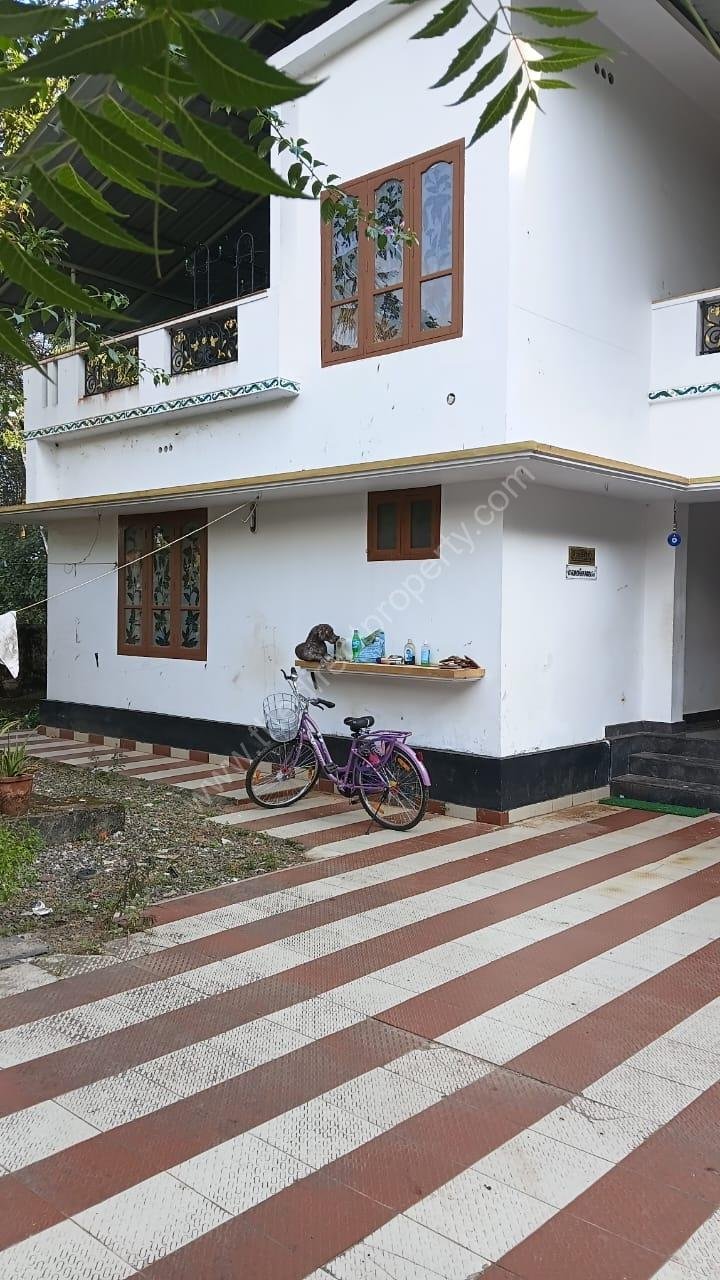 WhatsApp Image 2026-09-16 at 17.06.35 (1) 3 BHK Independent House for Sale in Kudassanad