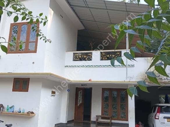 House for Sale in Kudassanad