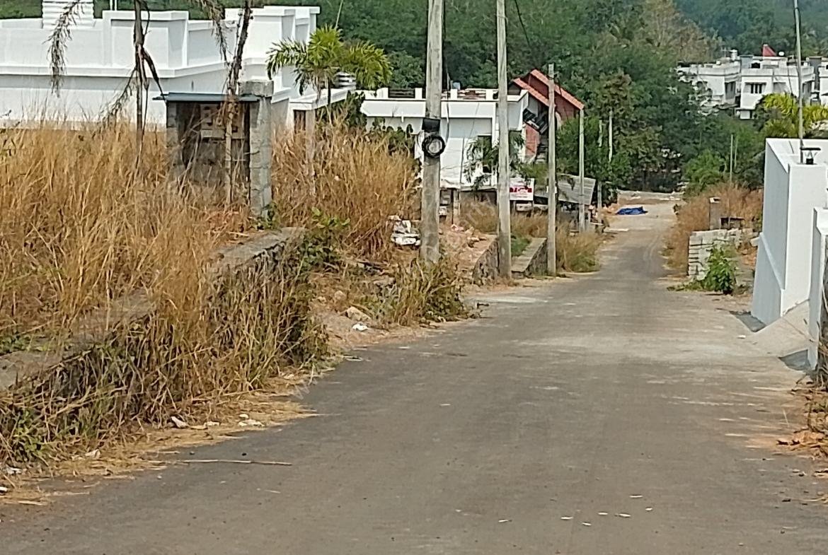 Residential Villa Plot in Mattakuzhy