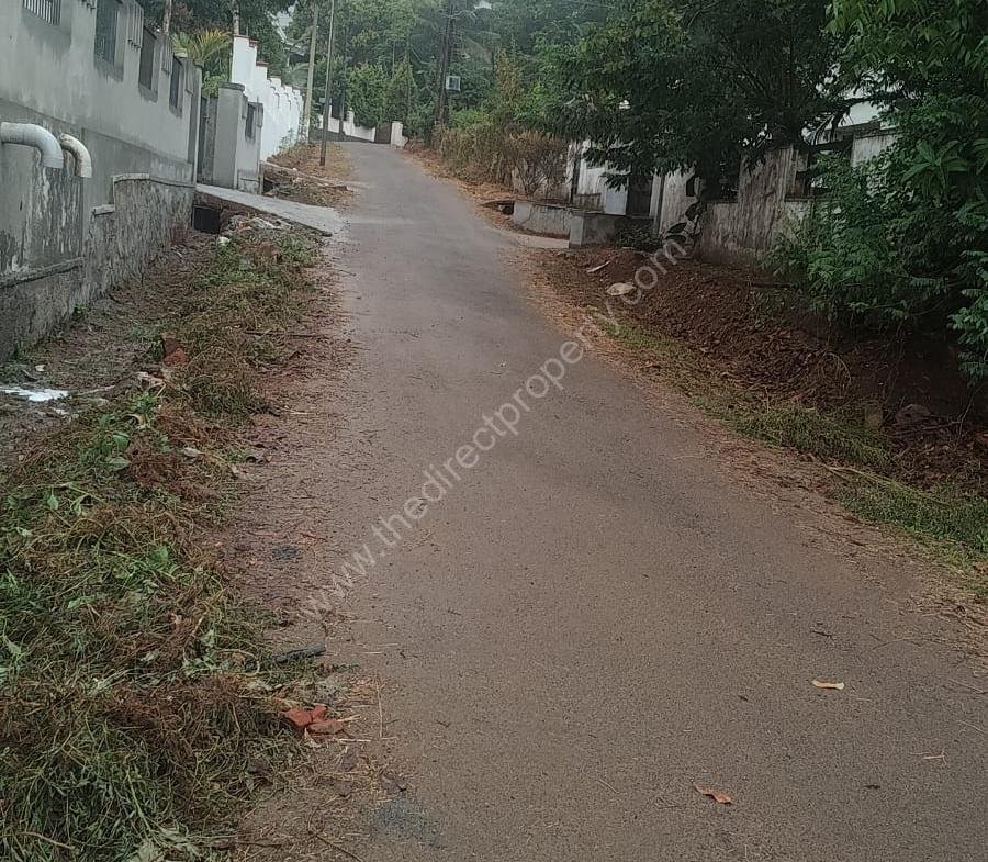 Plot for sale in Mananthavady