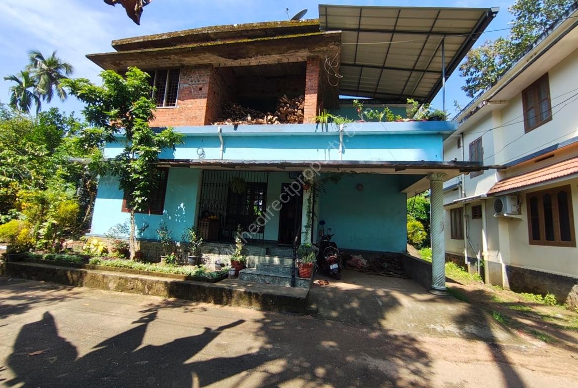 Land and house for sale in Chengannur